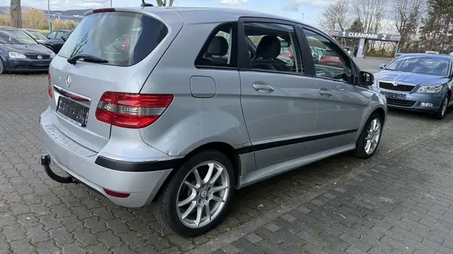 Mercedes-Benz B 180 B 180 CDI (245.207) , Automatik ,119.800 km,ab-AHK