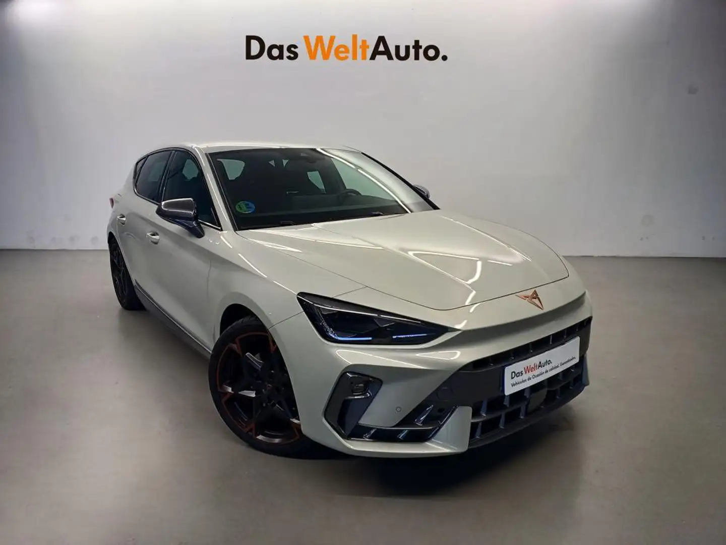 CUPRA Leon 1.5 eTSI 110 DSG Šedá - 1