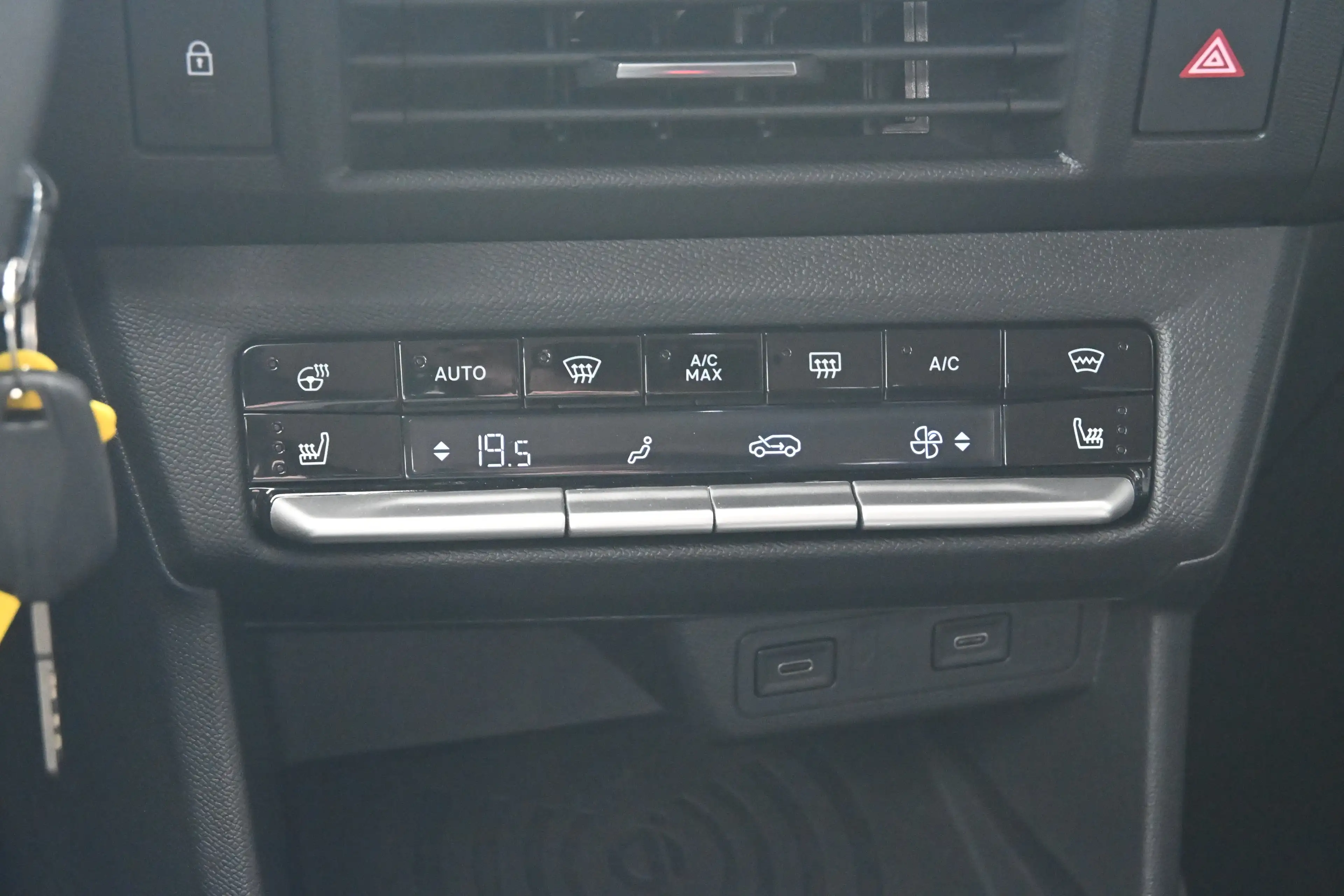 Opel Frontera Electric GS 44 kWh 3 Fase 8 Jaar Garantie! | Stuur — photo 14
