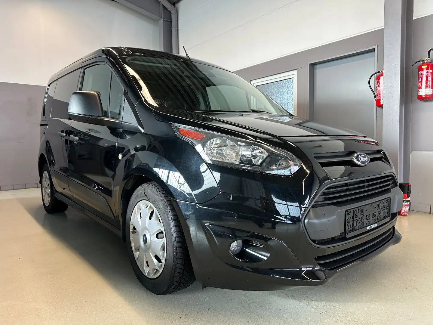 Ford Transit Connect Transit 1,5TDCI Aut. Connect Würth-Regal+Kamera Schwarz - 1