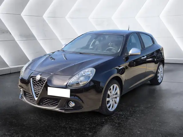 Alfa Romeo Giulietta main image