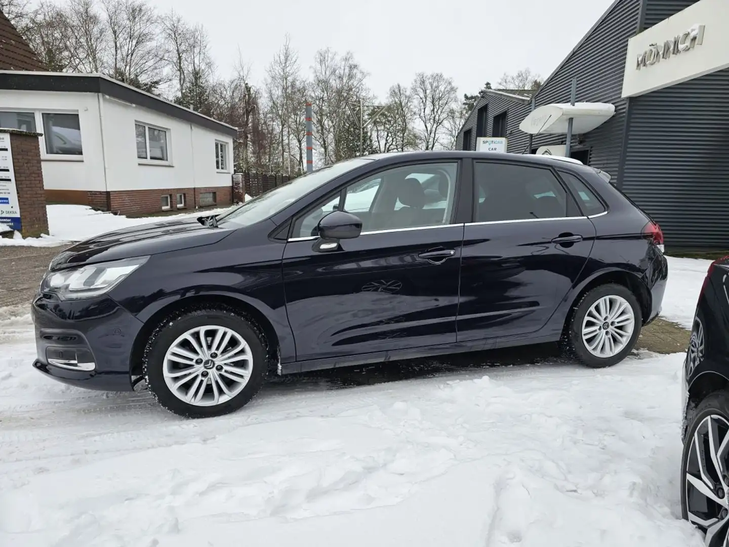 Citroen C4 1.2 PureTech 110 Selection Tempomat Totwinkel-Assi Bleu - 2