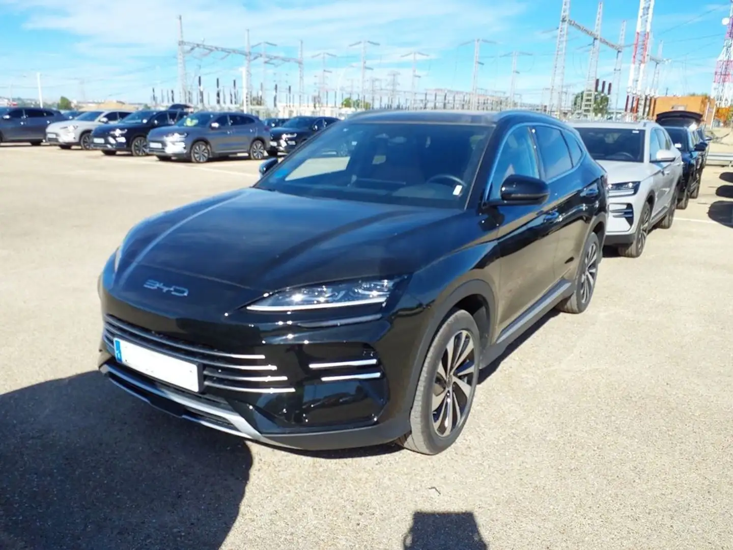 BYD Seal U DM-i Comfort 160kW Noir - 2