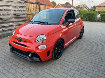 695 Competizione manueel Collectors Item