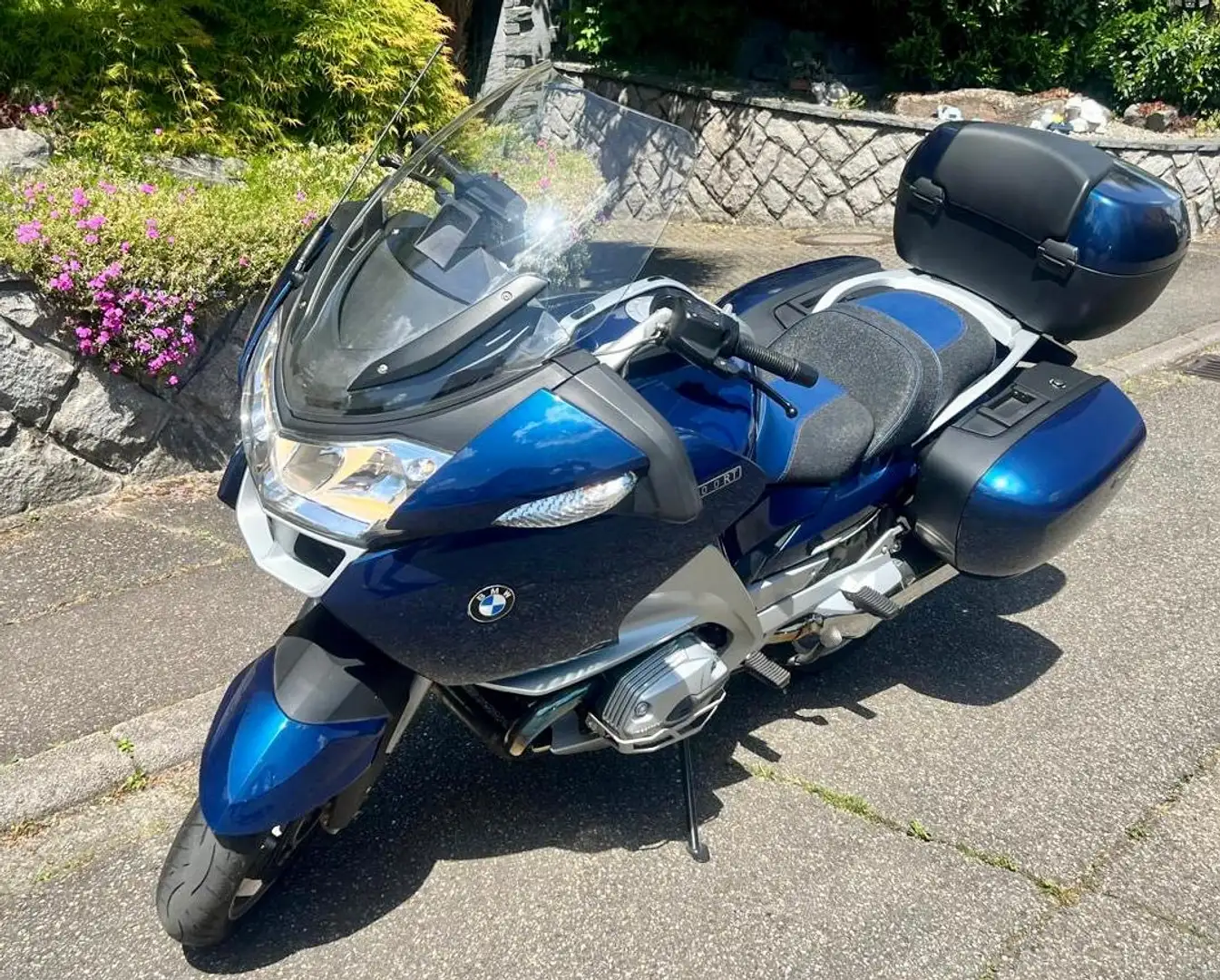 BMW R 1200 RT alle Pakete plus Navigation und grossem Heckkoffer - 1