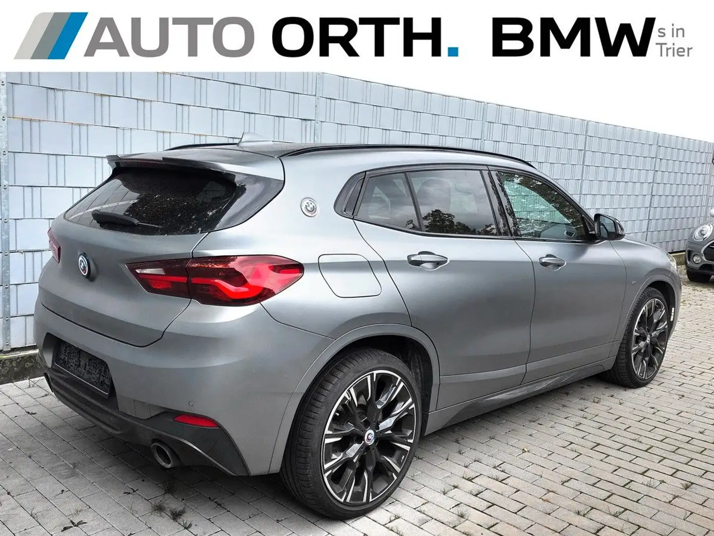BMW X2 M35i NAVI+ HUD PANO KAMERA ACC EL-SITZE h/k Grau - 2