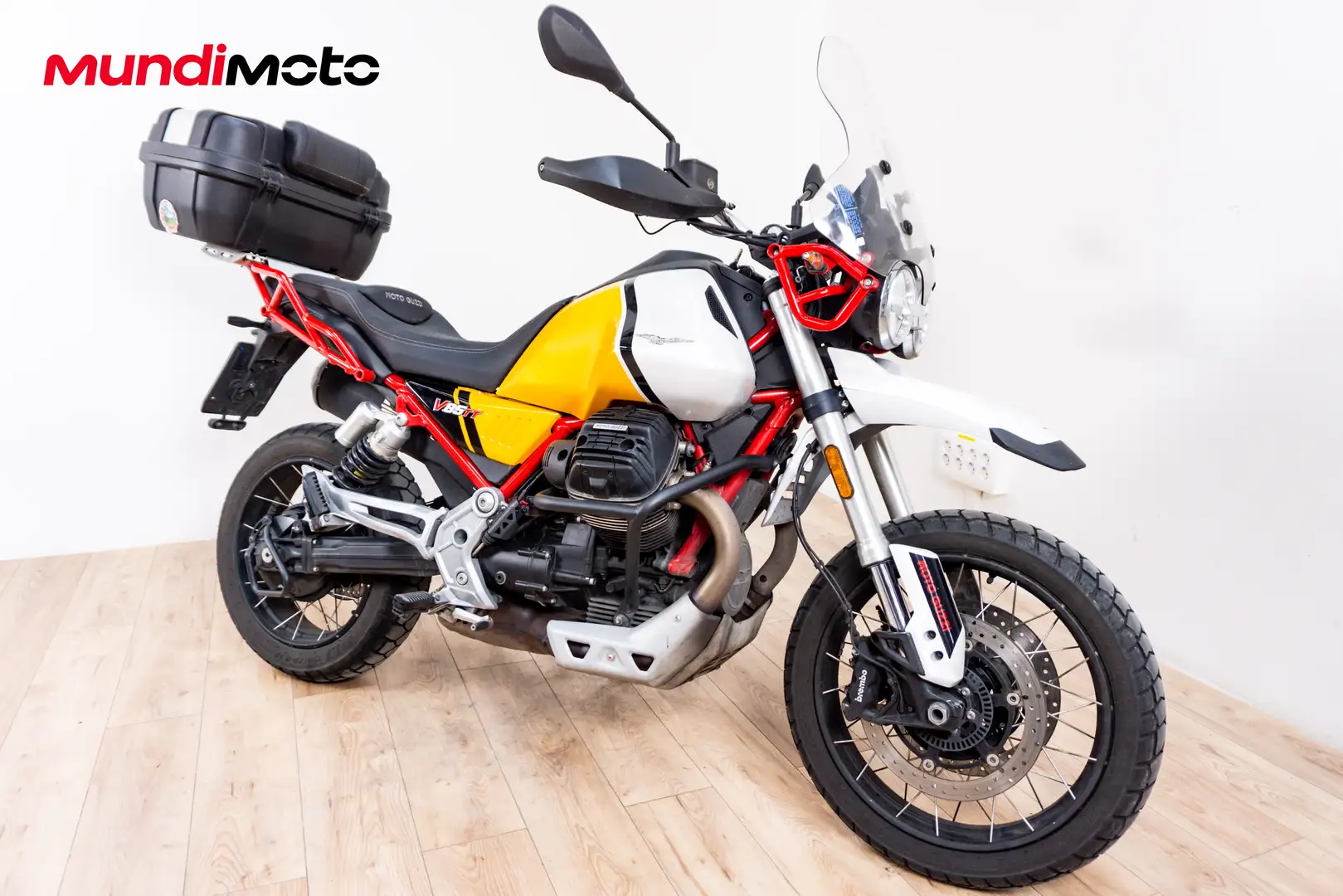 Moto Guzzi V 85 TT - 2