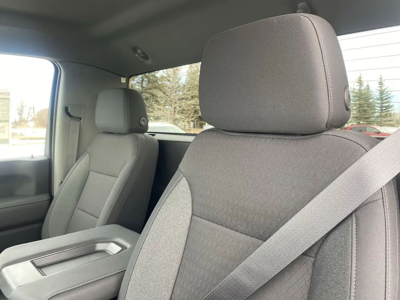 GMC Sierra 3500HD снимка GMC Sierra 3500HD
