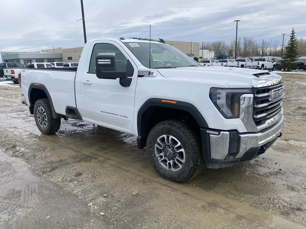 GMC Sierra 3500HD снимка GMC Sierra 3500HD