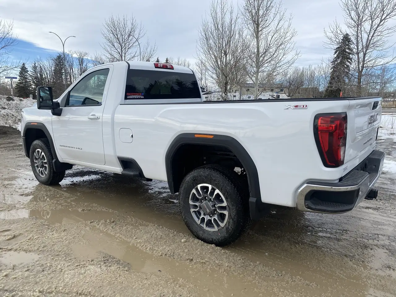 GMC Sierra 3500HD снимка GMC Sierra 3500HD