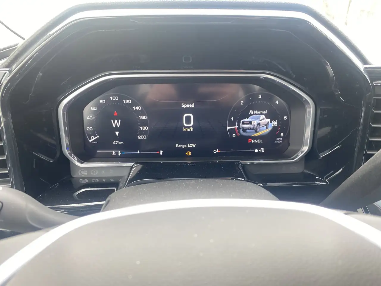GMC Sierra 3500HD снимка GMC Sierra 3500HD