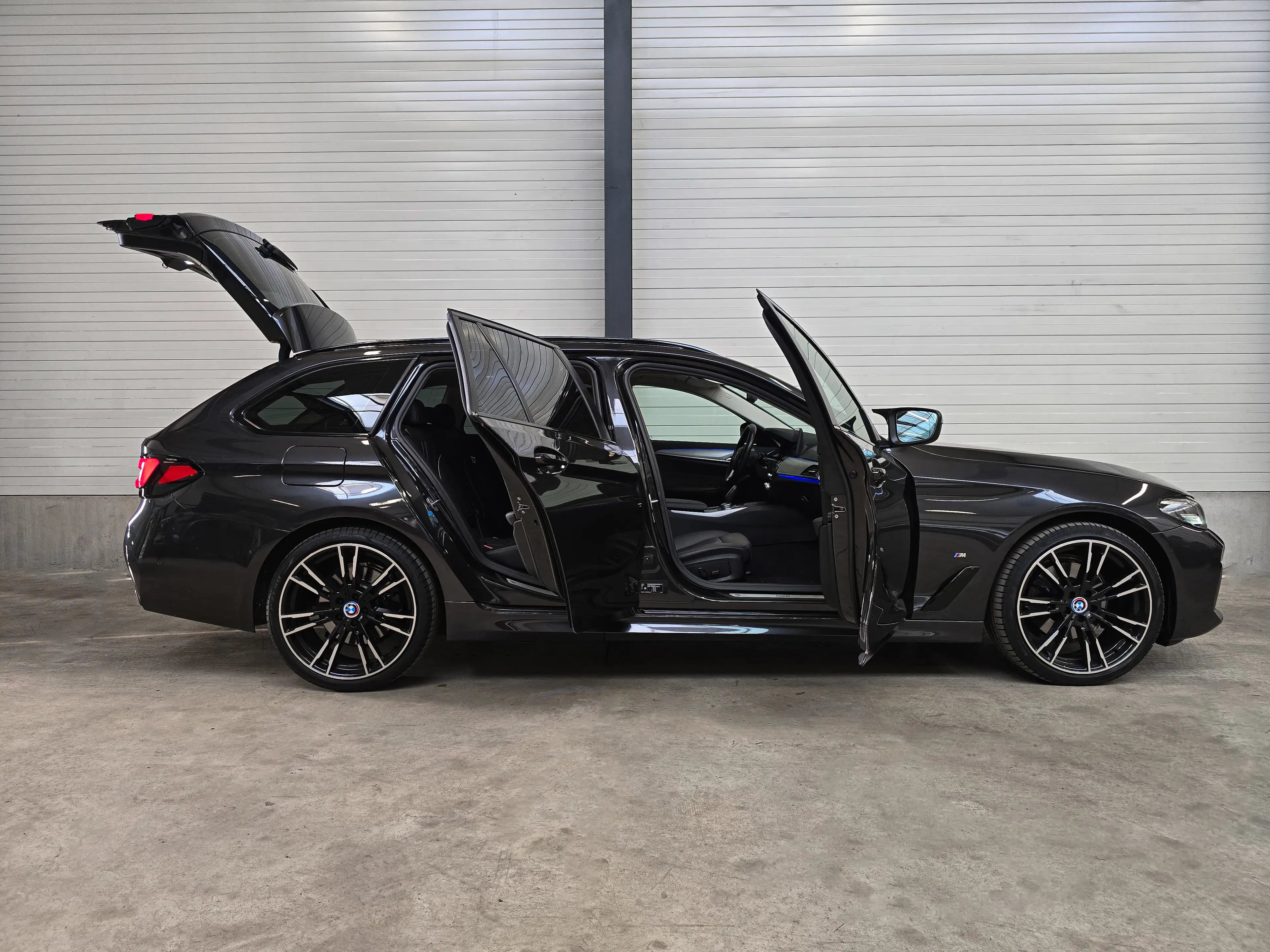 BMW 518 ✖️ PACK M 550D | FULL OPTION | CARPLAY — photo 5