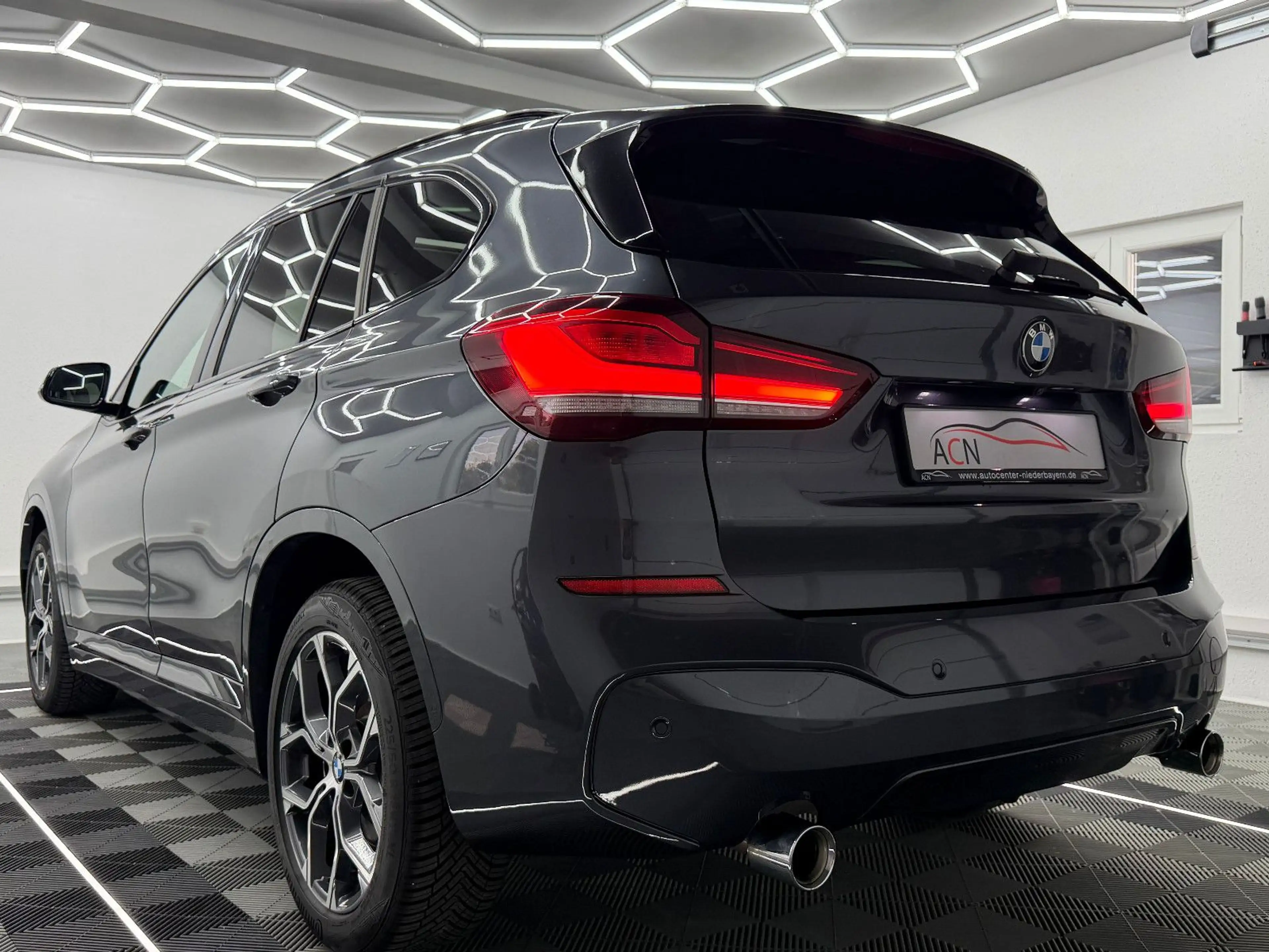 BMW X1 sDrive 20 d M SPORT/KAM/LED/PANO/ACC — photo 10
