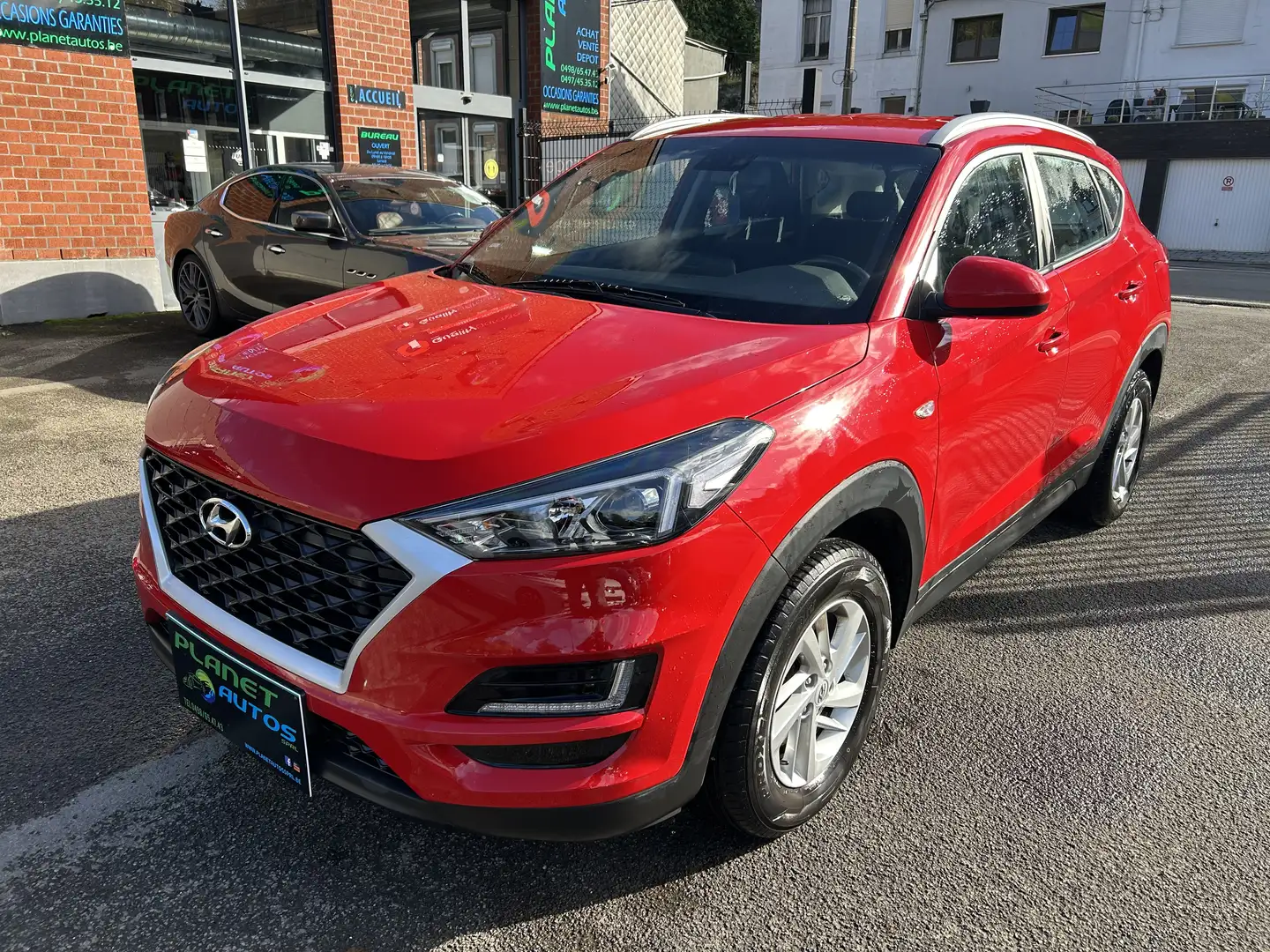 Hyundai TUCSON 1.6 CRDi 5 PORTES GPS BLUETOOTH GARANTIE 12 MOIS Rood - 1