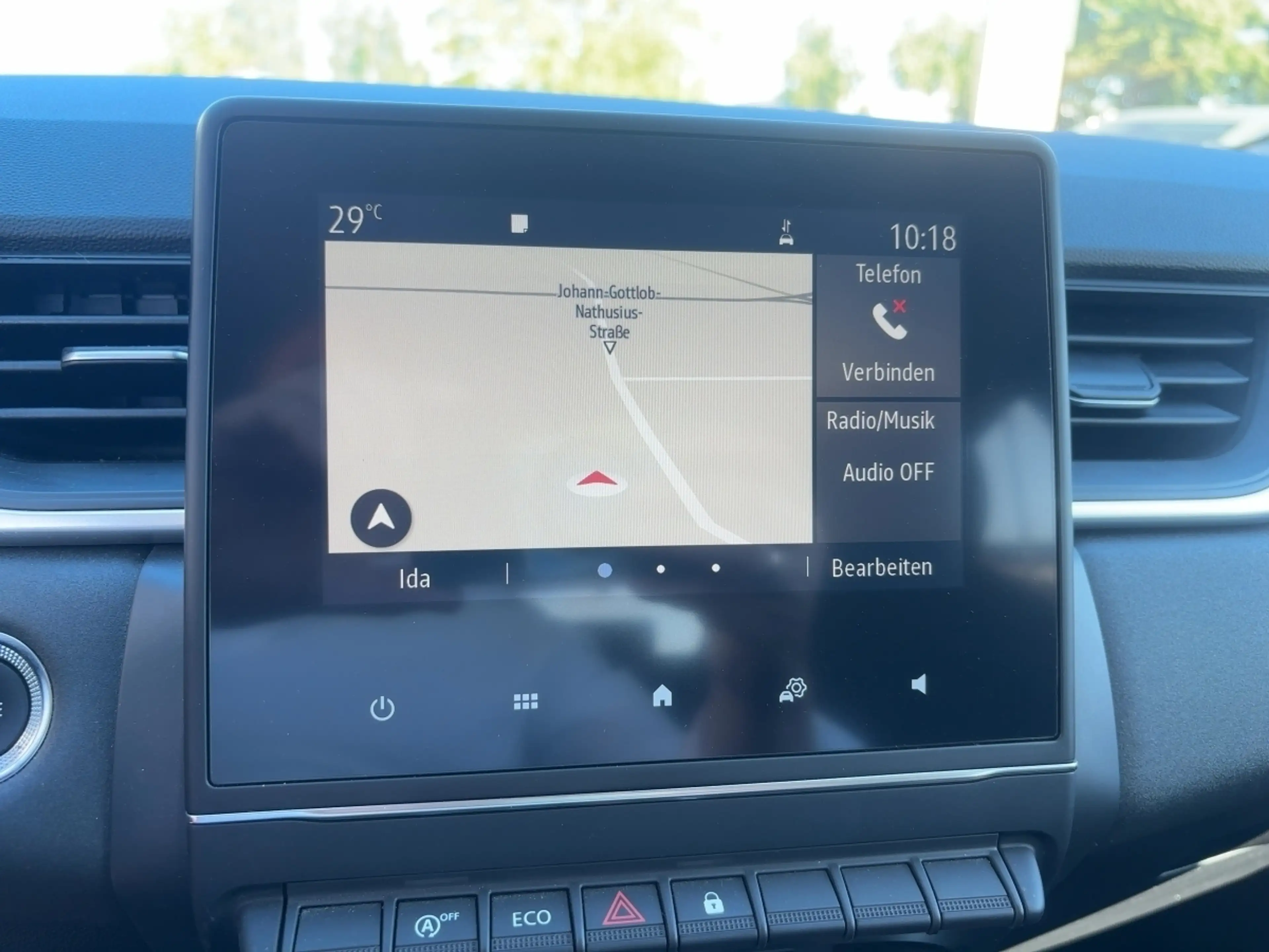 Renault Captur EXPERIENCE TCe — photo 12