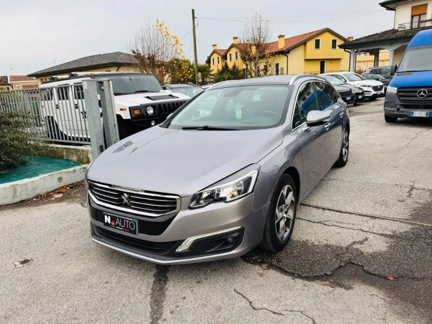 Peugeot 508 BlueHDi 180 EAT6 S&S SW Allure Gris - 1
