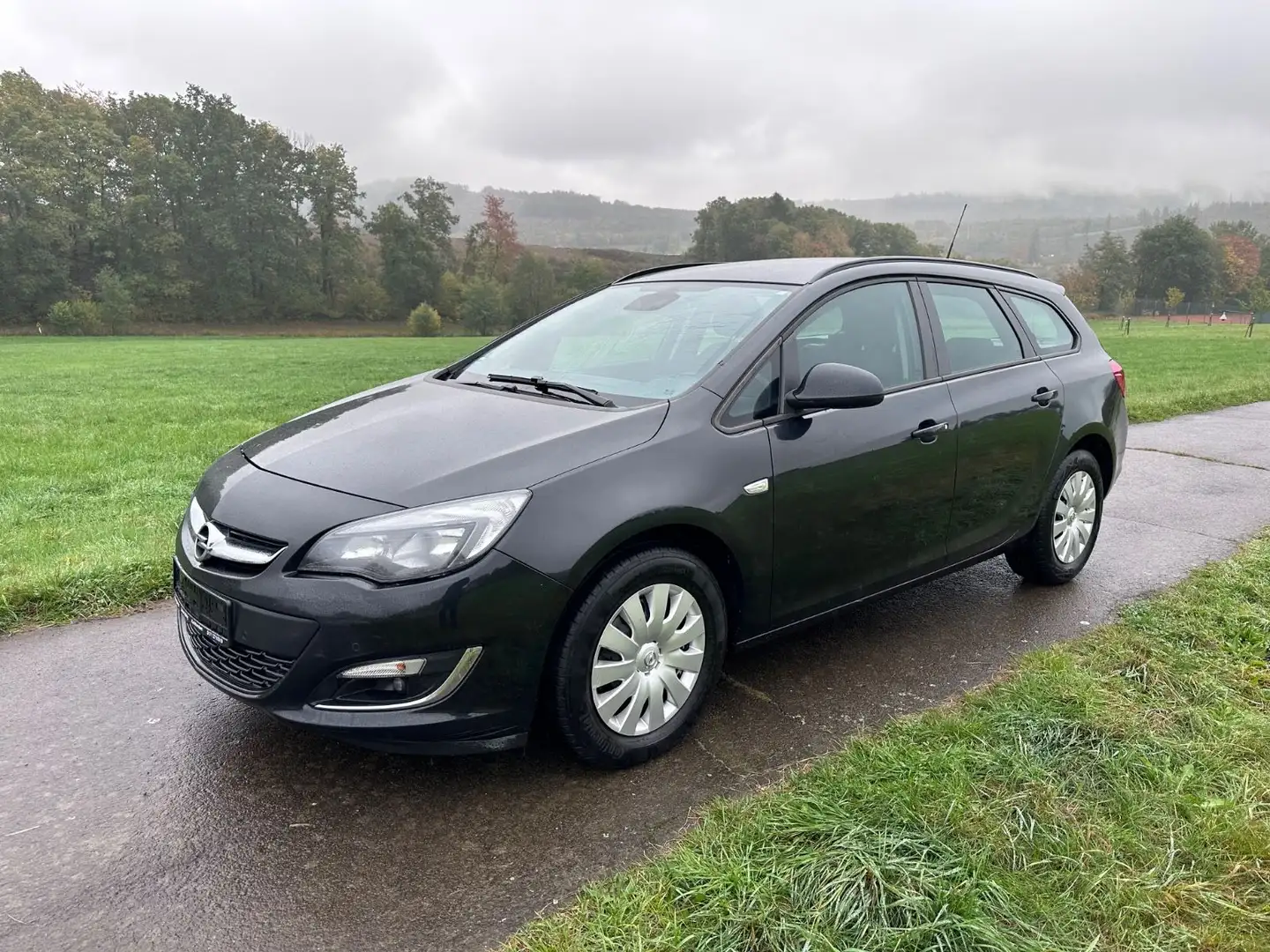 Opel Astra J Sports Tourer Edition 165ps Diesel 1. Hd Nero - 2