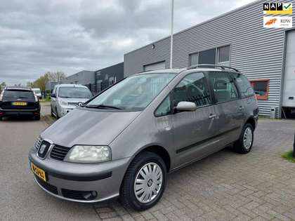 SEAT Alhambra 2.0 Reference 5 deurs 7 persoons + climate control