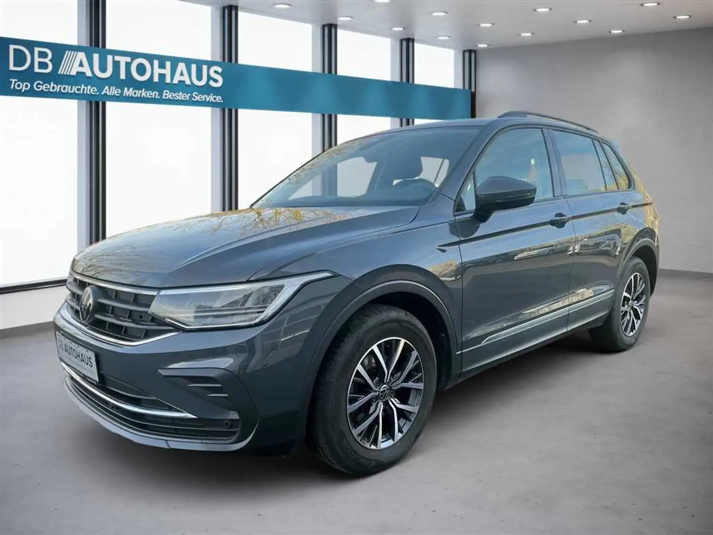 Volkswagen Tiguan Life 1.5 TSI Grey - 1
