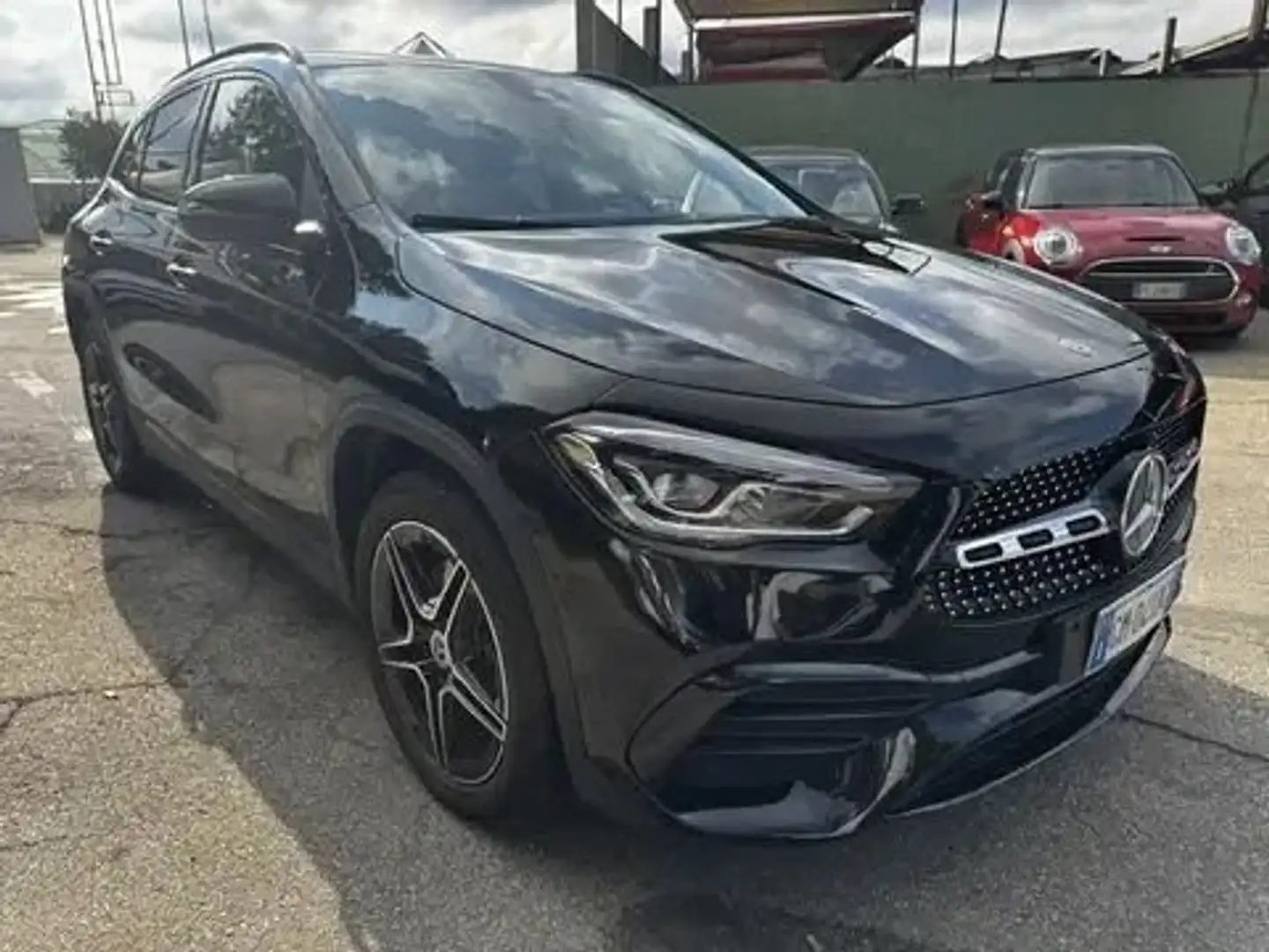 Mercedes-Benz GLA 250 GLA 250 e phev (eq-power) Premium auto Nero - 1
