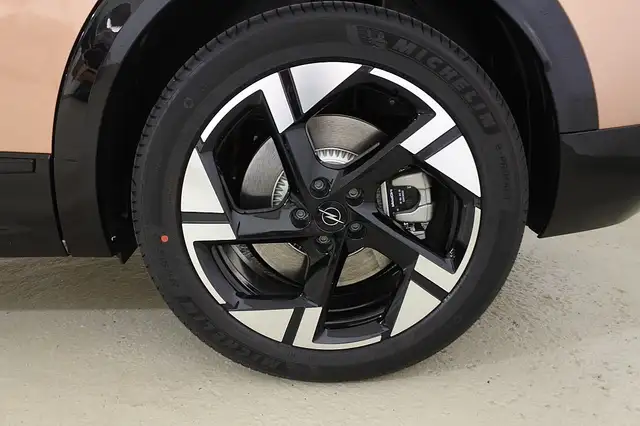 Opel Grandland Electric 82kWh GS Ansicht 3