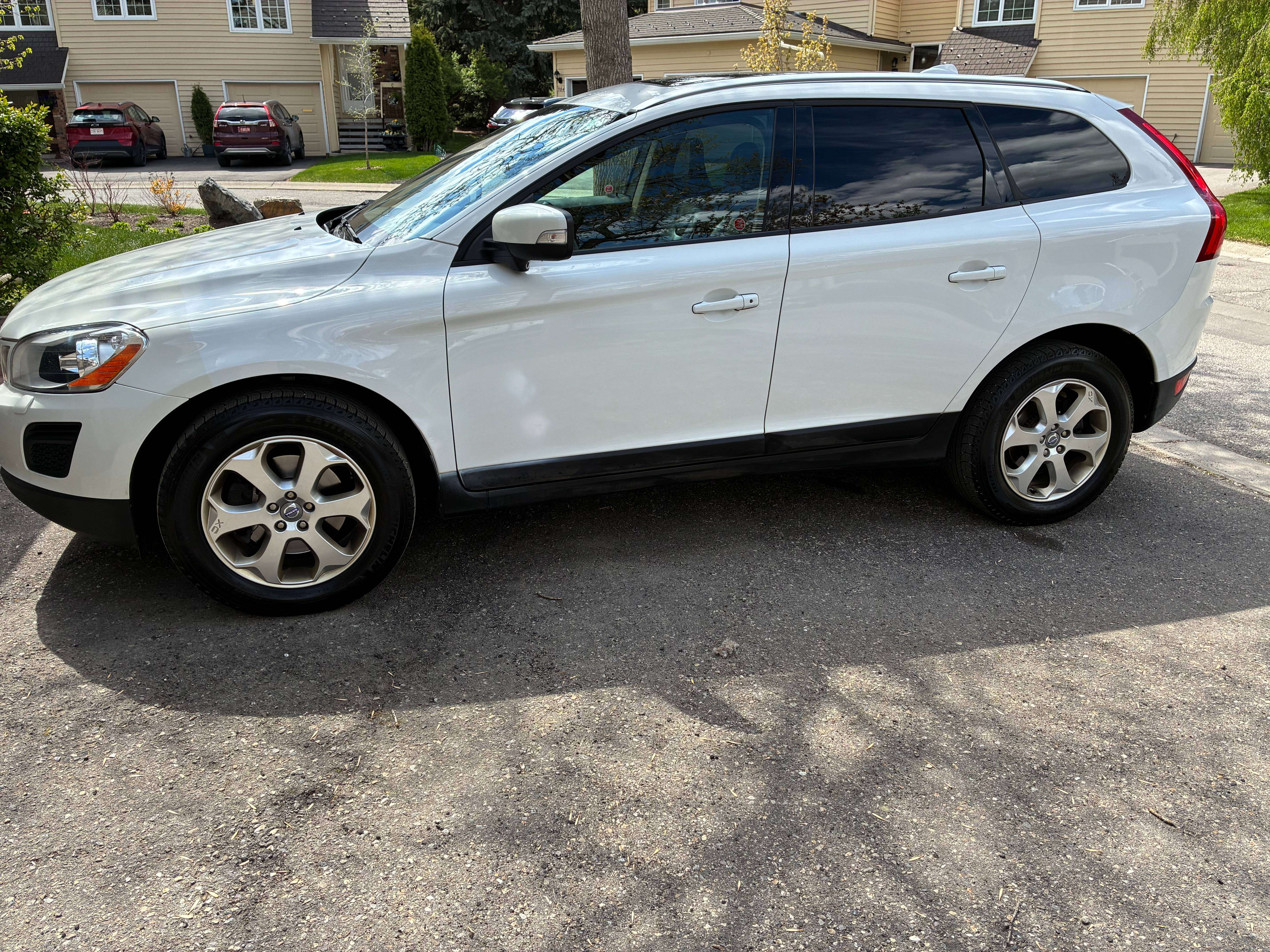 2011 Volvo XC60 Level II alt 5