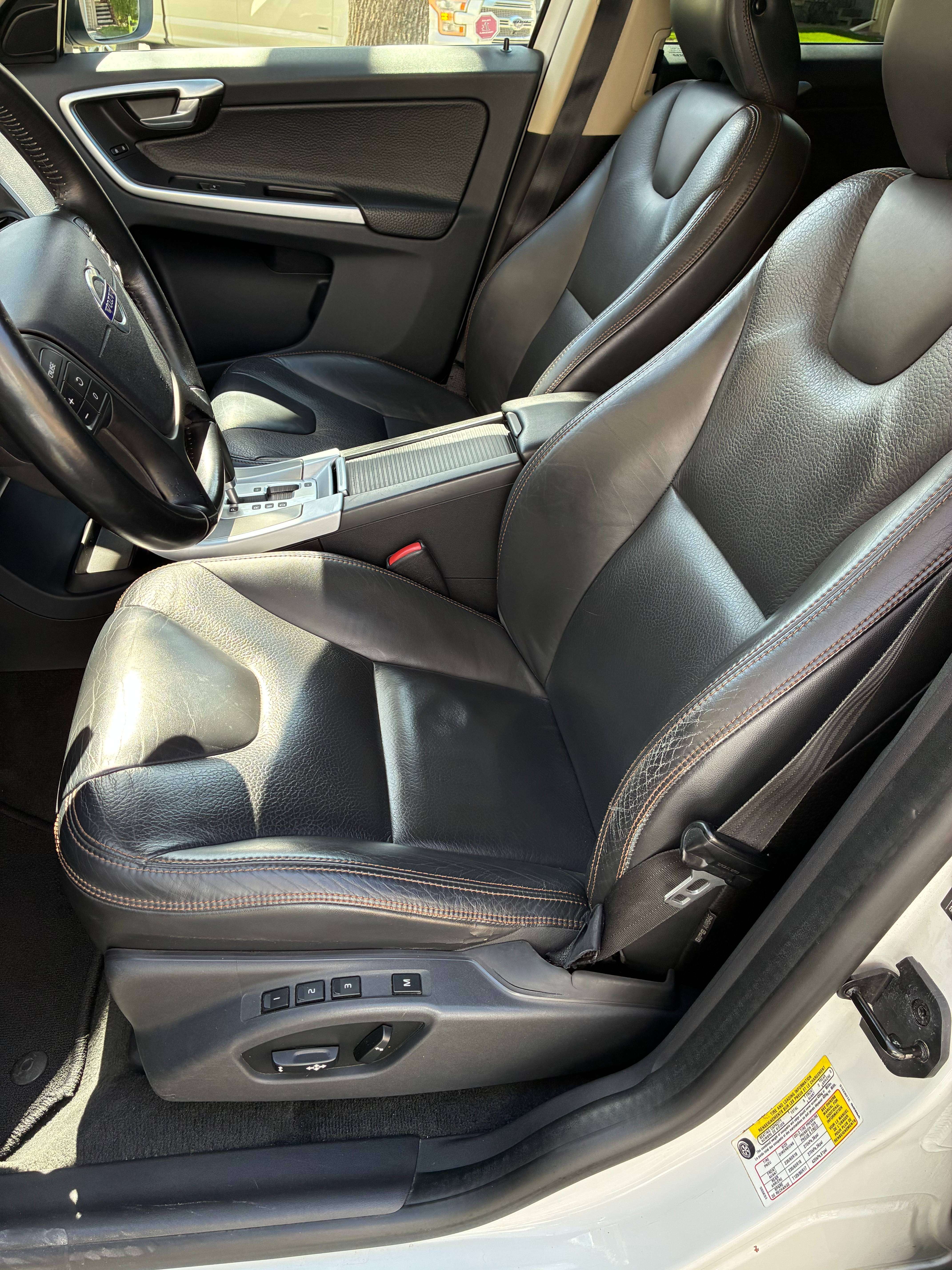 2011 Volvo XC60 Level II thumb 9