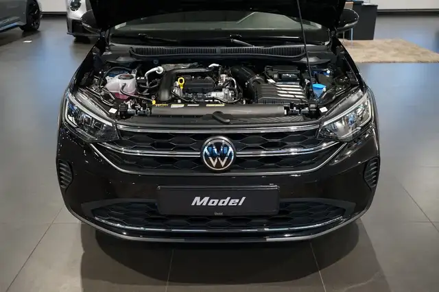 Volkswagen Taigo view 4