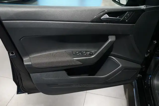 Volkswagen Taigo view 27
