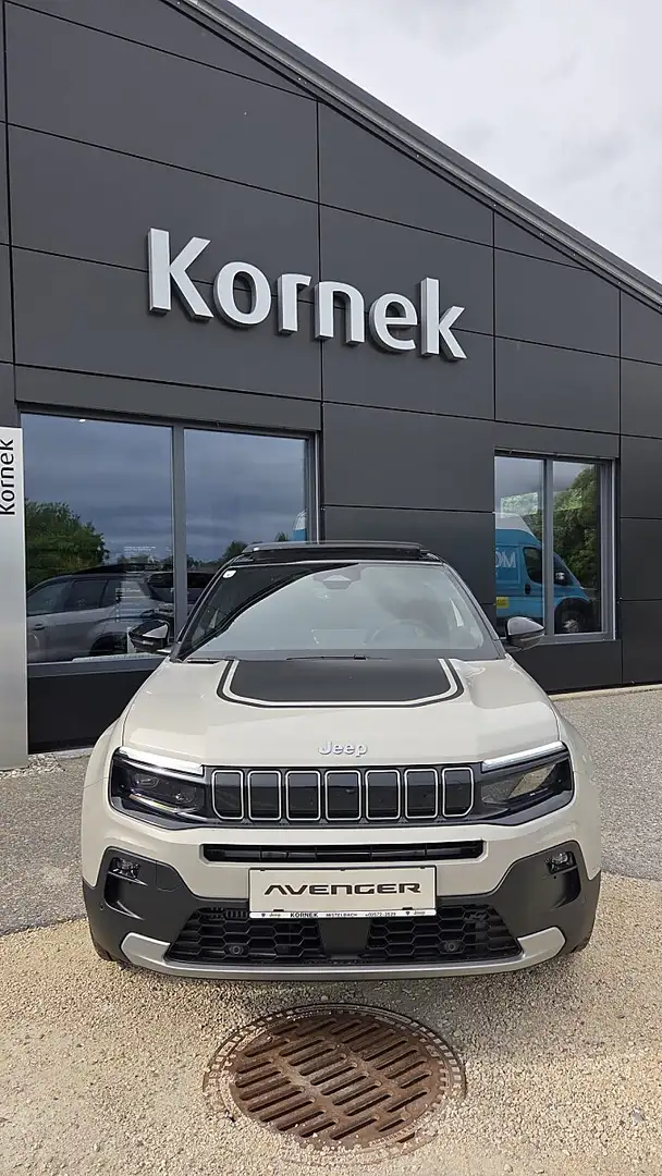 Jeep Avenger 1.2 e-Hybrid Summit e-DCT6 Schiebedach Grau - 1
