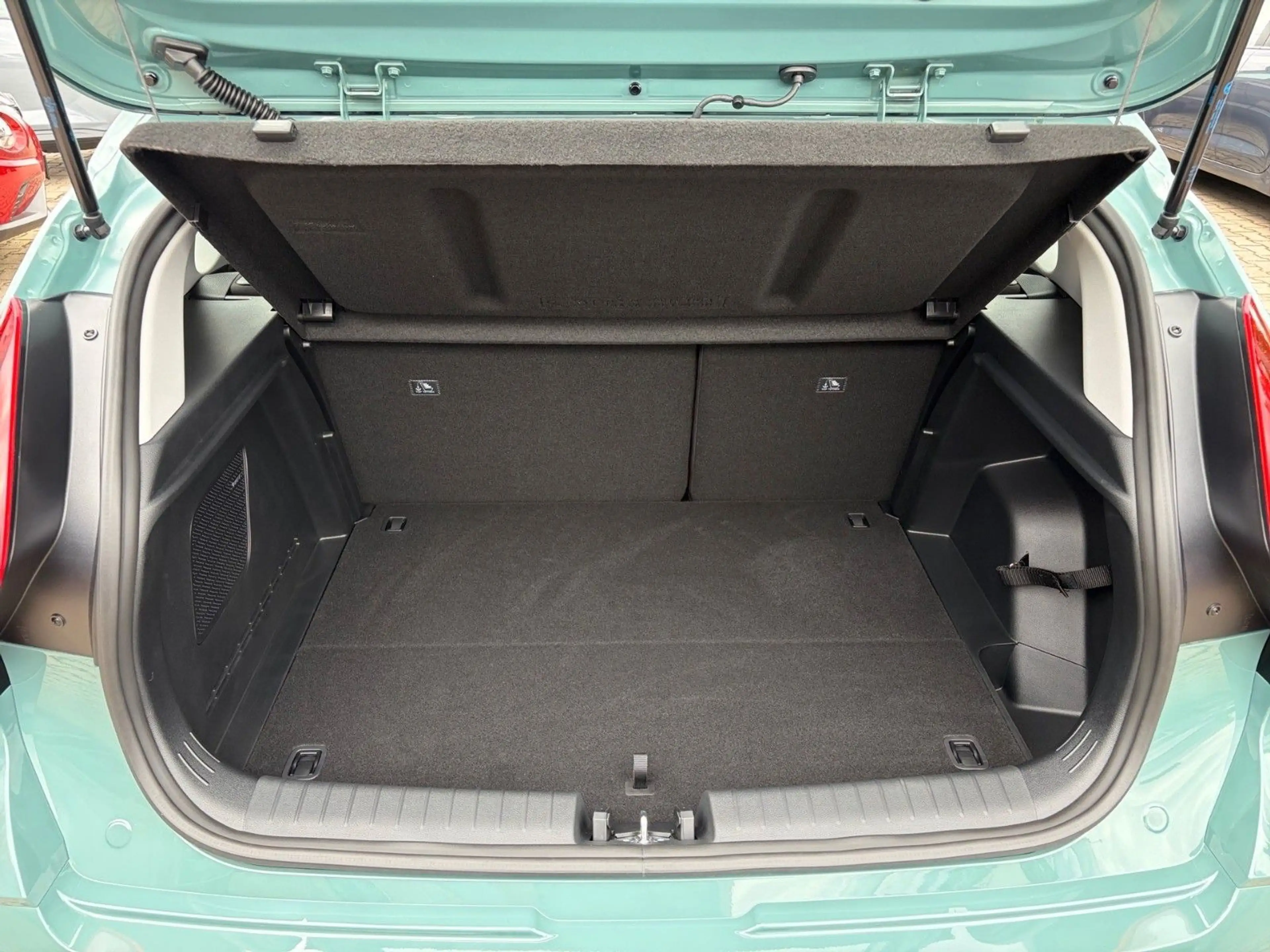 Hyundai BAYON Automatik Trend Komfort Navi LED BOSE — photo 8