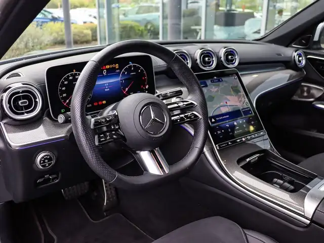 Mercedes-Benz C-Class view 15