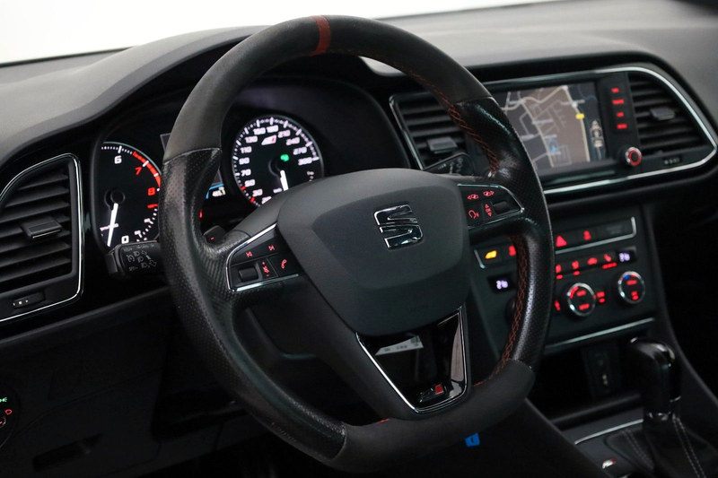 SEAT Leon Cupra 265 T.Leder,Navi,LED,Kamera,Apple Car — photo 10