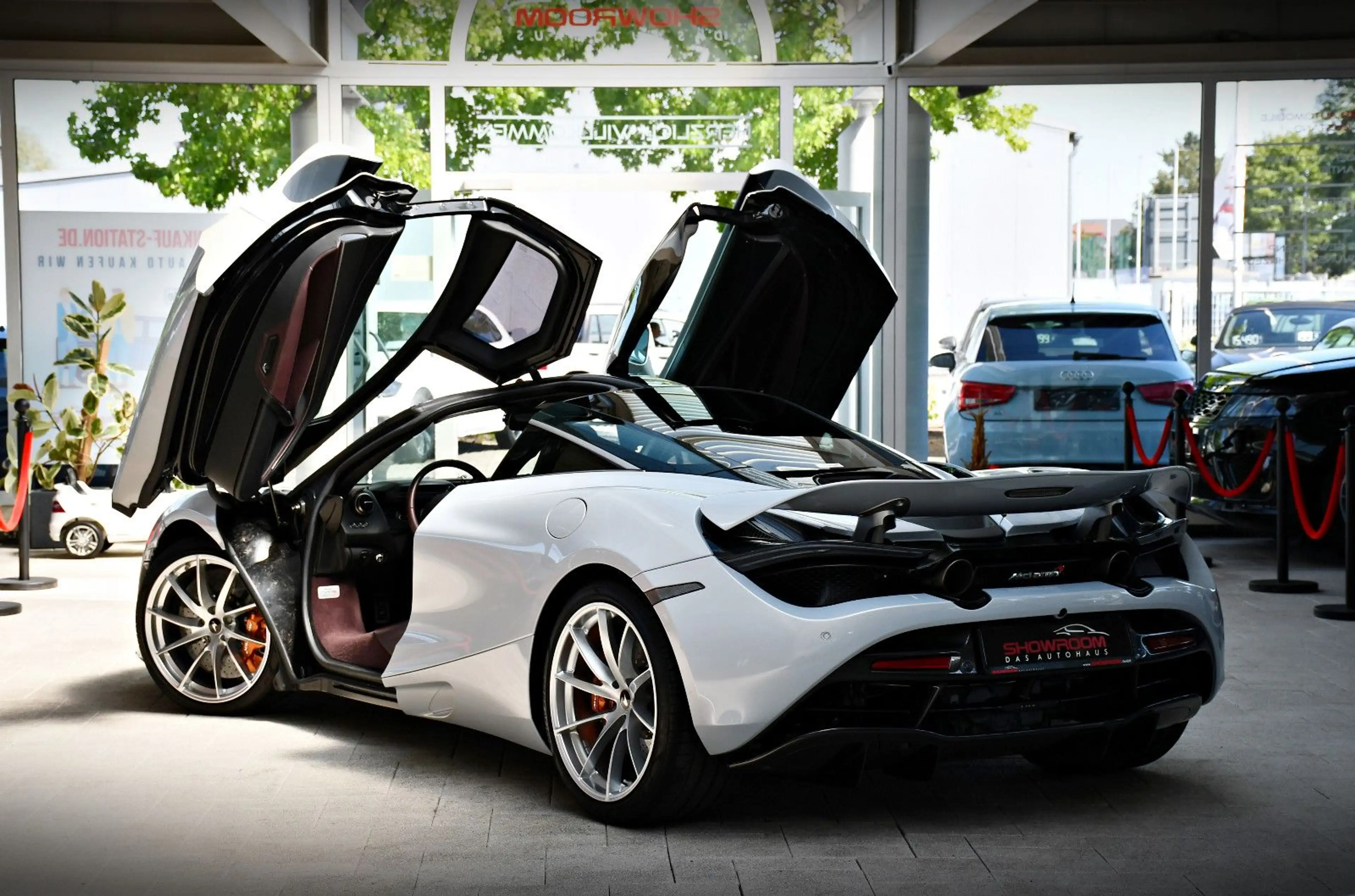 McLaren 720S Elite Lux Carbon Ceramic Lift SoftClose — photo 6