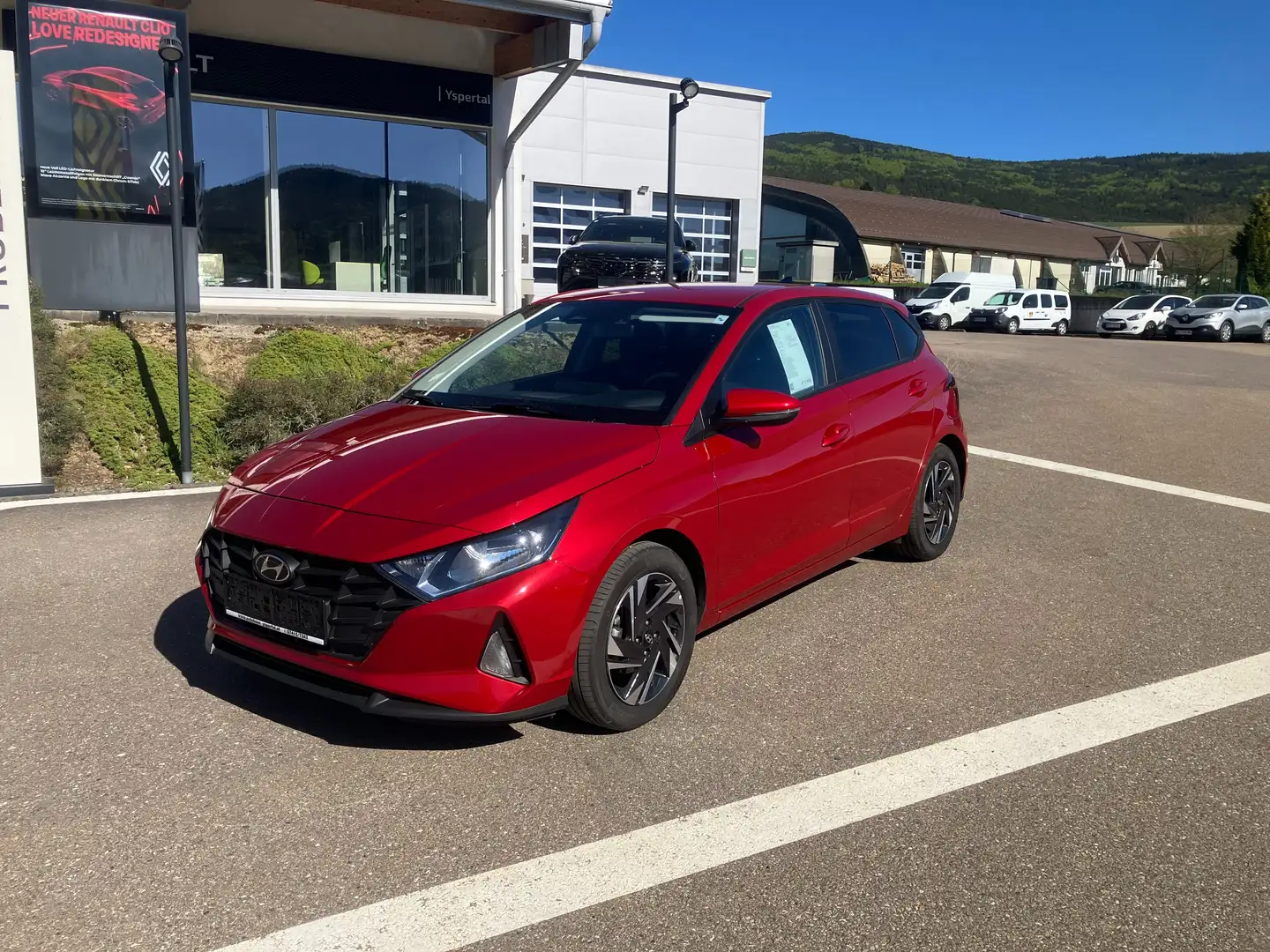 Hyundai i20 1,2 MPI i-Line Plus Rot - 2