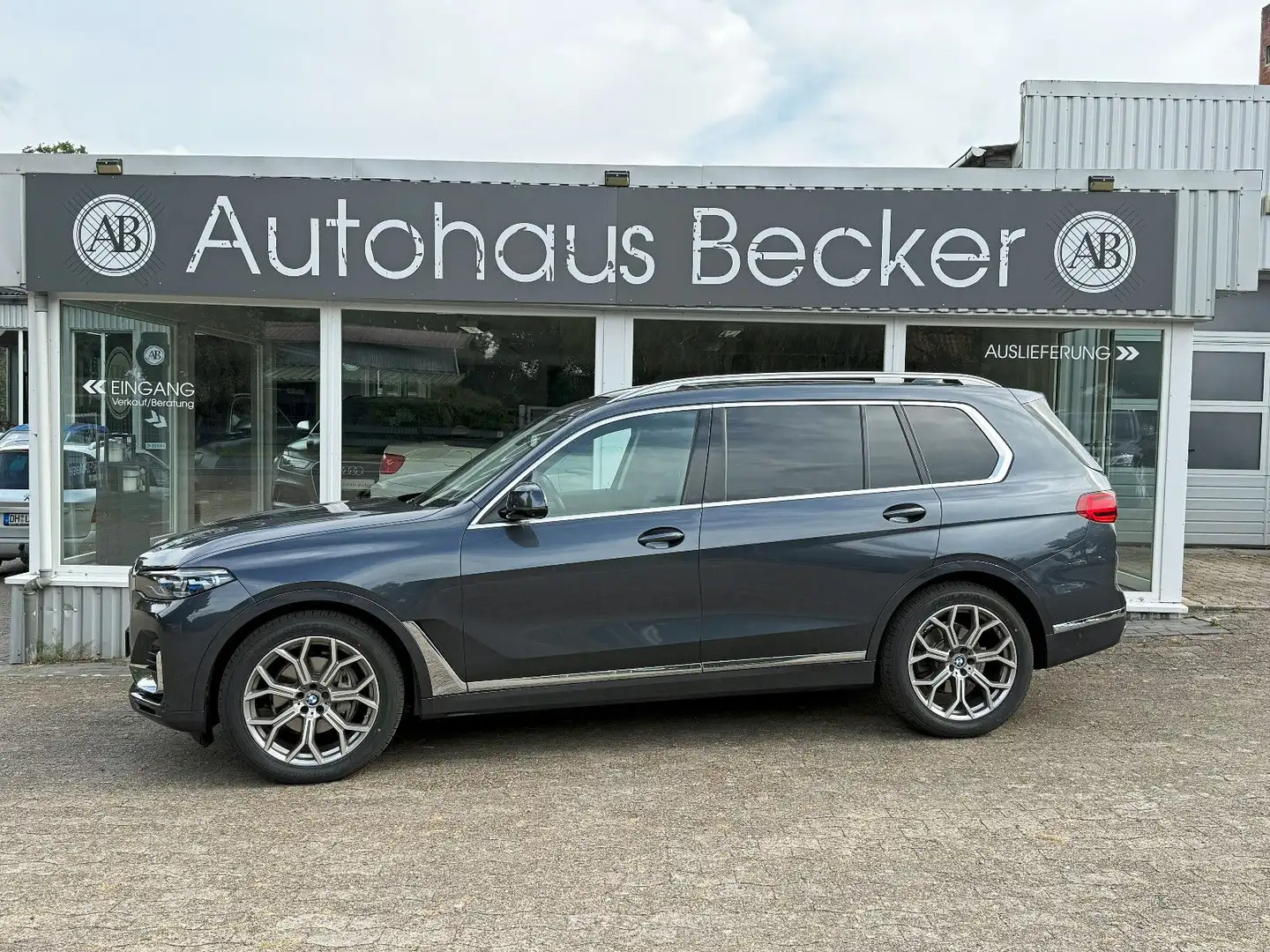 BMW X7 xDrive 30 d Design Pure Excellence+LASER+PANO Grau - 1