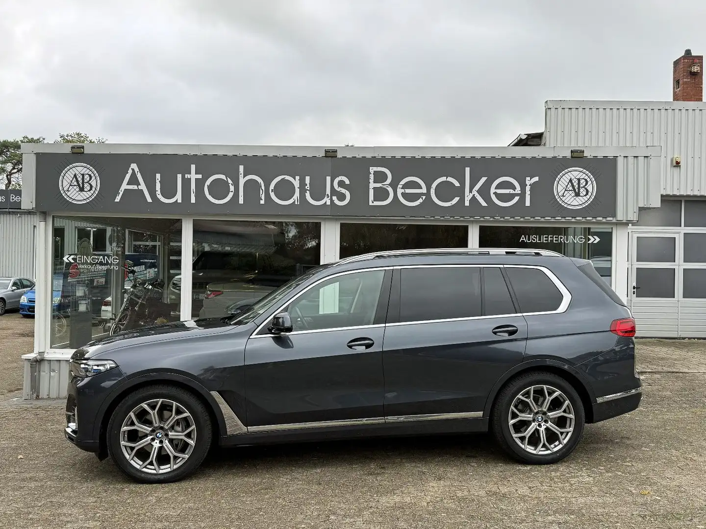 BMW X7 xDrive 30 d Design Pure Excellence+LASER+PANO Grau - 1
