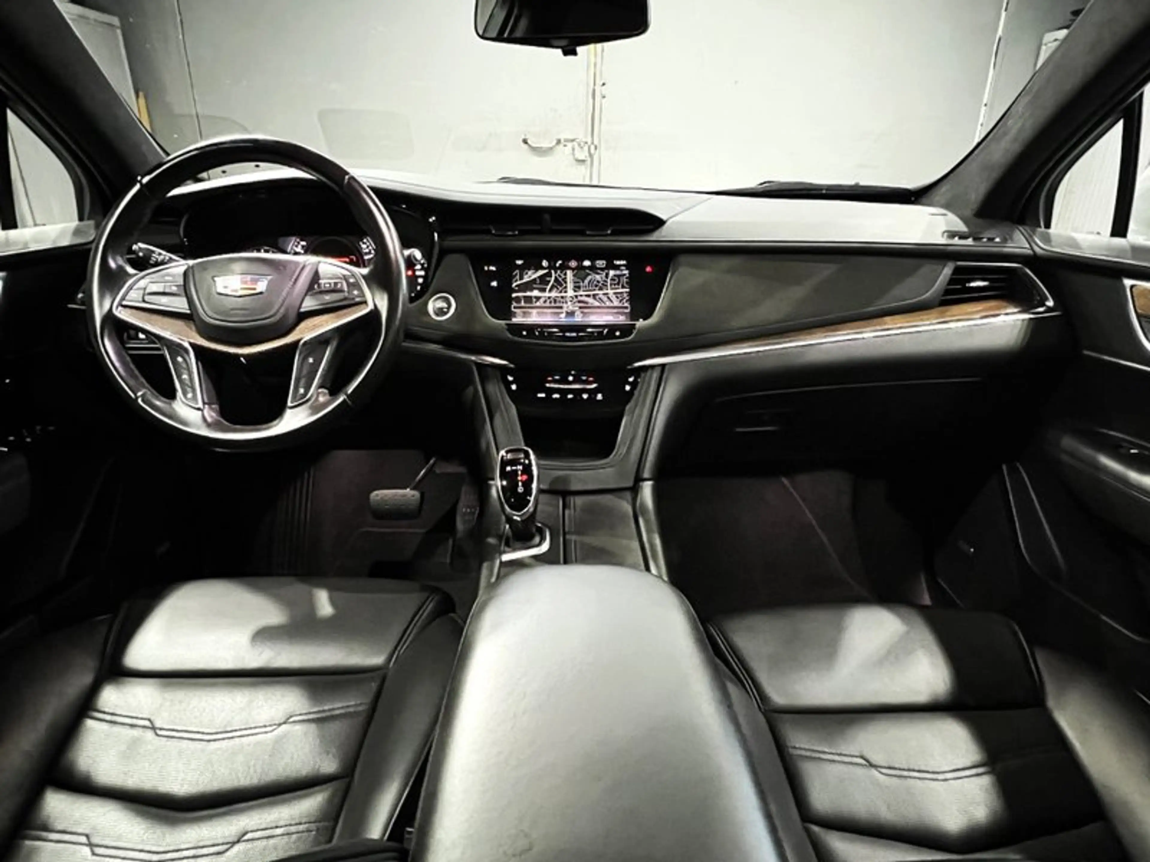 Cadillac XT5 3.6 V6 Platinum AWD|PANO|LEDER|LED|360*GRAD|HEAD — photo 14