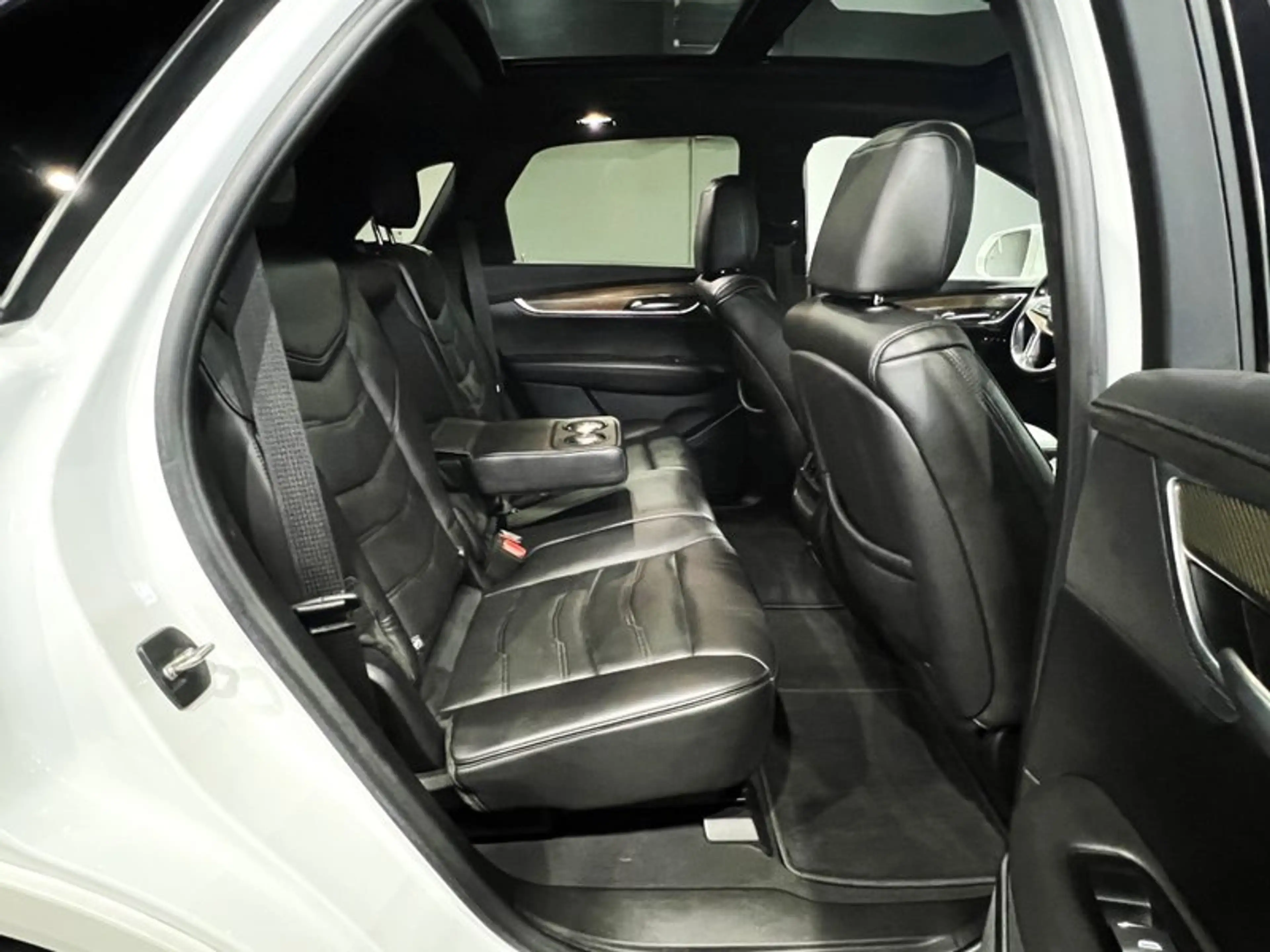 Cadillac XT5 3.6 V6 Platinum AWD|PANO|LEDER|LED|360*GRAD|HEAD — photo 13
