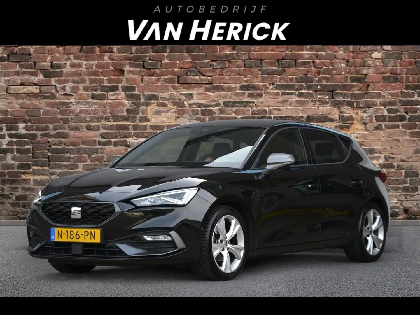 SEAT Leon 1.5 TSI FR Business Intense 150PK | Winterpakket | Nero - 1