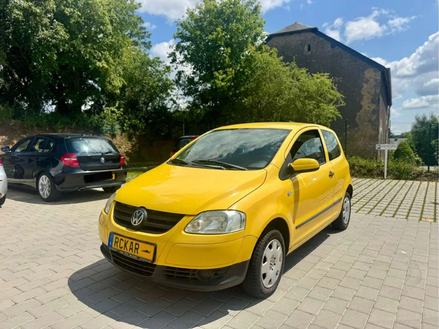 Volkswagen Polo Fox Essence *Garantie 12 mois* Jaune - 2