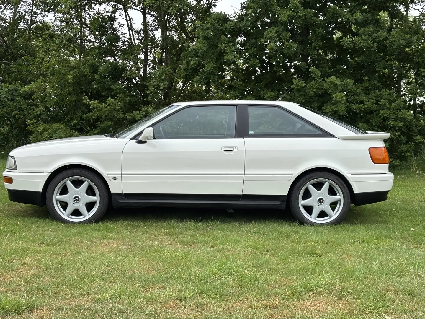Audi Coupe 2.3 E - 2