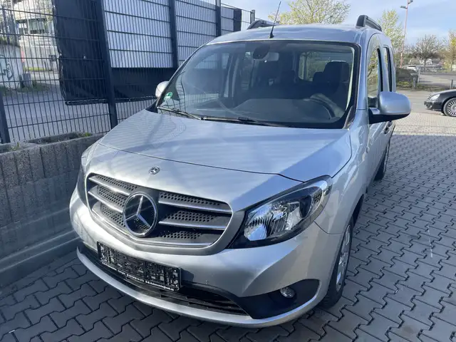 Mercedes-Benz Citan Citan 111 CDI Tourer lang 2 Hand Tüv neu