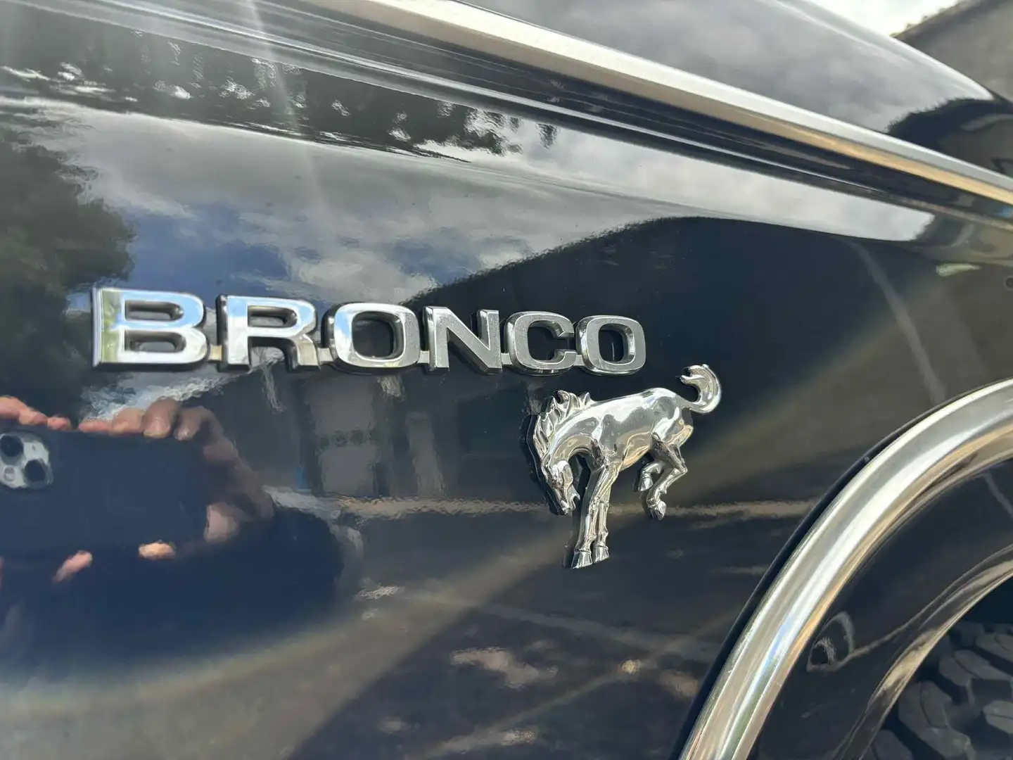 Ford Bronco XLT Noir - 1