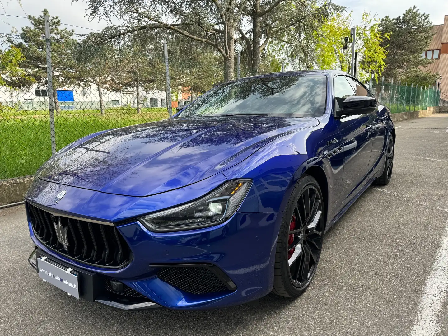 Maserati Ghibli 3.0 V6 Modena S Q4 430CV Autom. " SUPER  PREZZO " Blau - 1