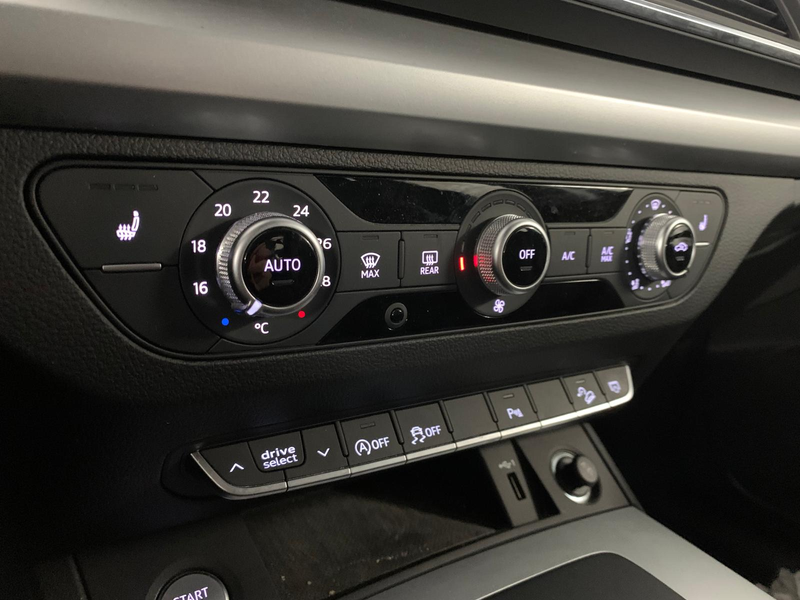 Audi Q5 quattro ACC/VIRTUAL/AHKUNFALLFREI — photo 13