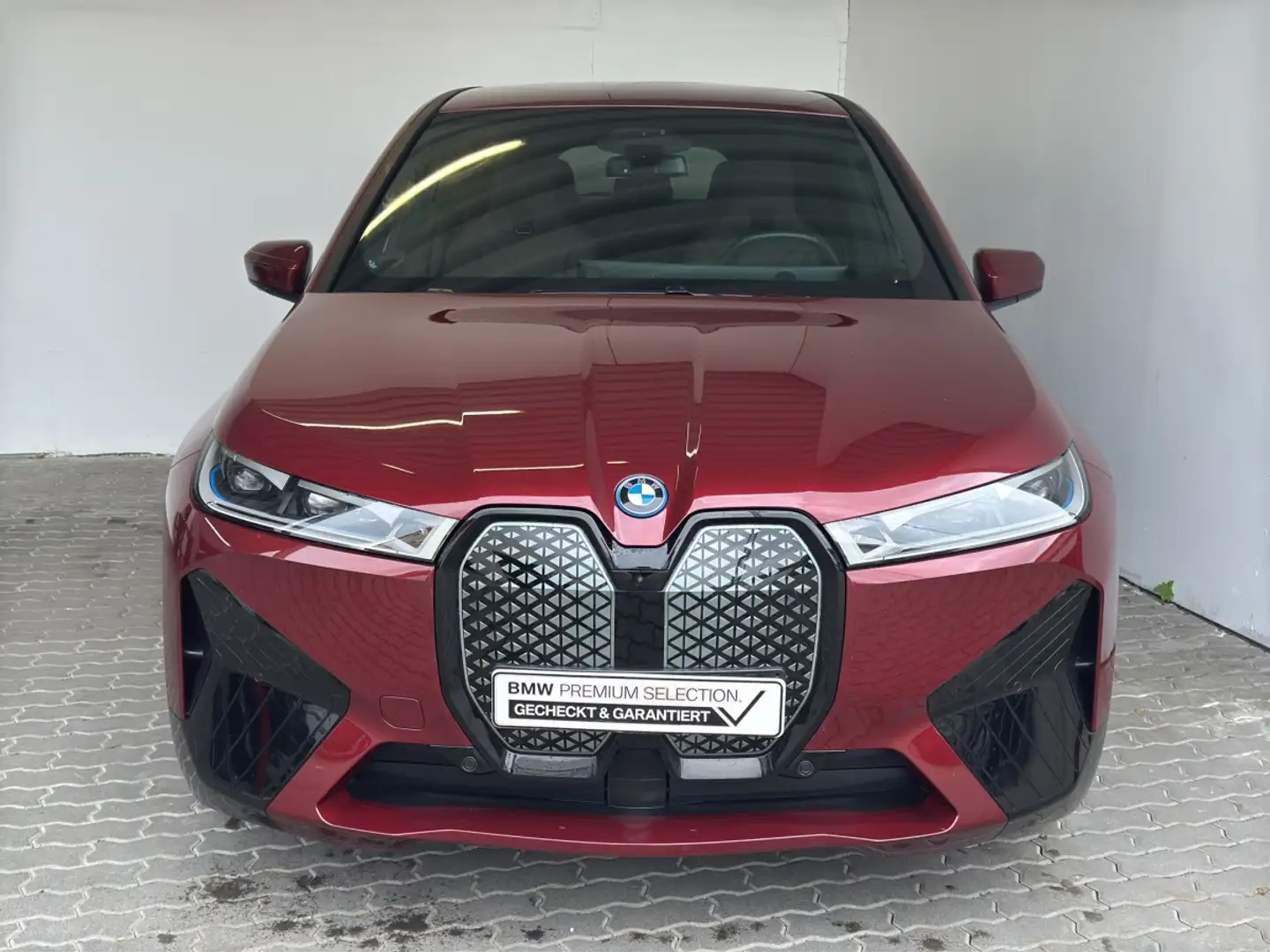 BMW iX xDrive40 Sportpaket LiveCock.Laserl.AHK.SoftC Rot - 1