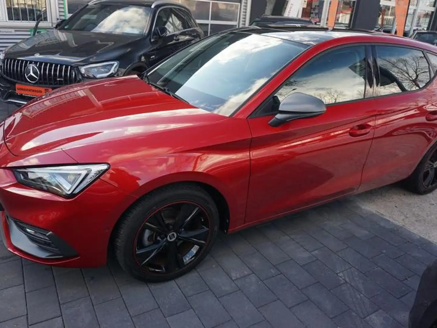 SEAT Leon FR 1,5 TSI DSG Rouge - 2