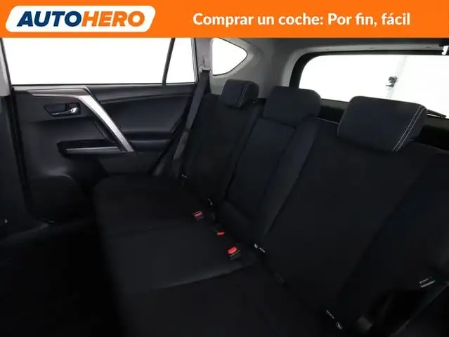 Toyota Rav4 view 15