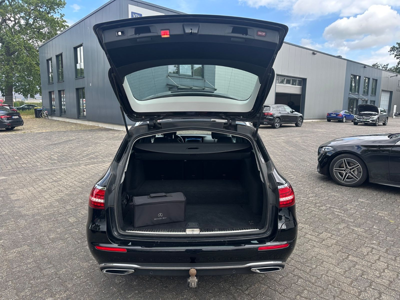 Mercedes-Benz E 300 de T 9G Avantgarde Navi AHK Kamera — photo 5